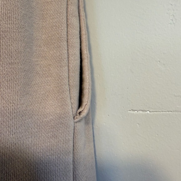 Adidas Beige Sweatpants - Picture 8 of 12